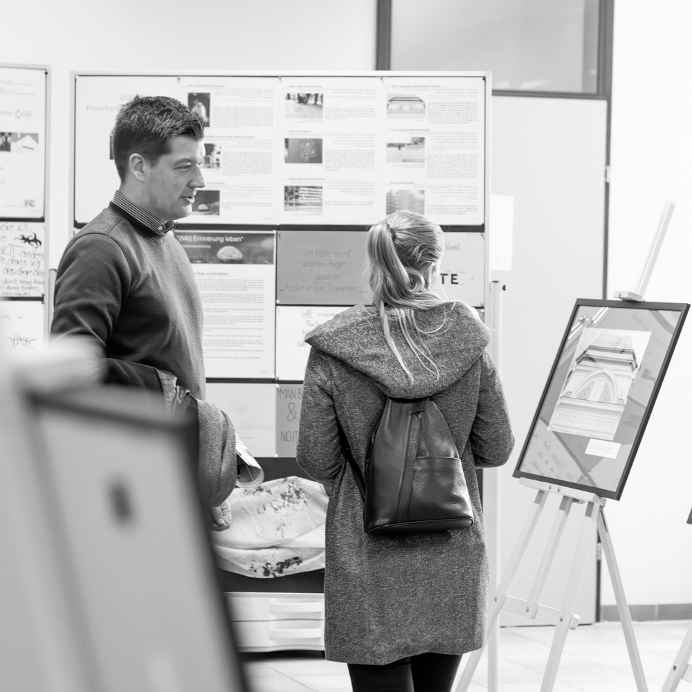 018_SZE_Infotag_2025_26