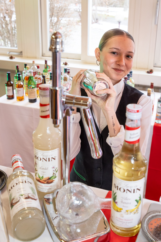 037_SZE_Infotag_2025_26