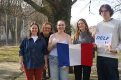 26_on-parle-francais-delf-im-haus_02